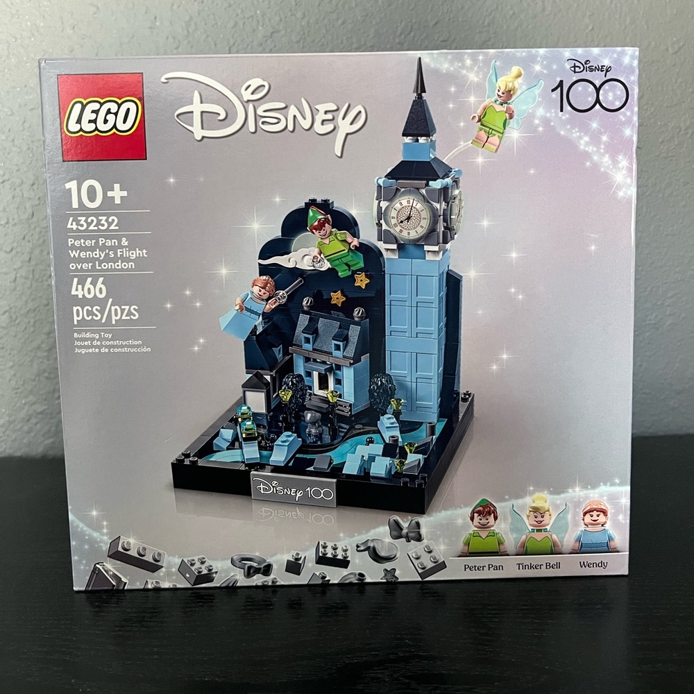 Lego Disney Peter Pan & Wendy's Flight over London, New in Sealed Box.